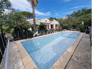 villa à la vente -   83600  FREJUS, surface 133 m2 vente villa - UBI439746410