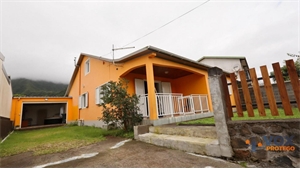 villa à la vente -   97480  SAINT JOSEPH, surface 130 m2 vente villa - UBI427652462