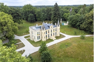 chateau à la vente -   33000  BORDEAUX, surface 856 m2 vente chateau - APR633911