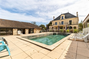 chateau à la vente -   33000  BORDEAUX, surface 900 m2 vente chateau - APR633914