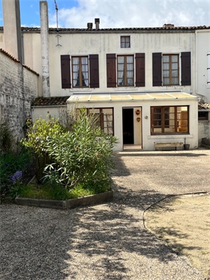 maison à la vente -   17470  AULNAY, surface 176 m2 vente maison - UBI424946461