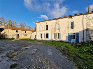 maison à la vente -   17430  TONNAY CHARENTE, surface 126 m2 vente maison - UBI427118327