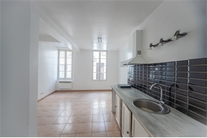 studio à la vente -   84000  AVIGNON, surface 19 m2 vente studio - UBI428441153