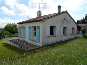 maison a renover à la vente -   16710  SAINT YRIEIX SUR CHARENTE, surface 57 m2 vente maison a renover - UBI431766047