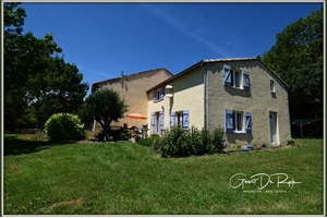 propriete à la vente -   11400  CASTELNAUDARY, surface 413 m2 vente propriete - UBI431960921