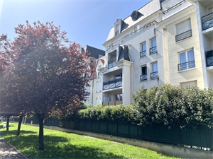 appartement à la vente -   95130  FRANCONVILLE, surface 60 m2 vente appartement - UBI432362816