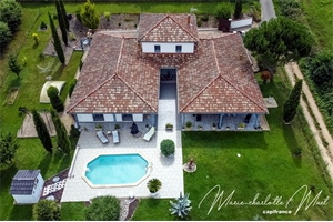 villa à la vente -   71260  CHARBONNIERES, surface 192 m2 vente villa - UBI432993254