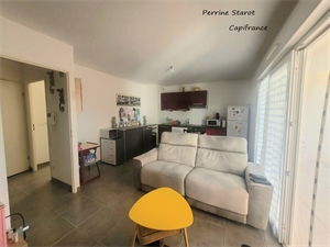 appartement à la vente -   13300  SALON DE PROVENCE, surface 42 m2 vente appartement - UBI433162082