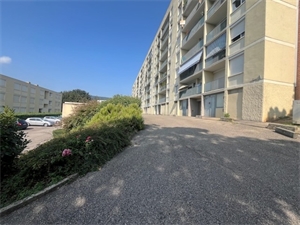 appartement à la vente -   69270  FONTAINES SUR SAONE, surface 59 m2 vente appartement - UBI435611849