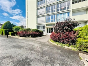 appartement à la vente -   42110  FEURS, surface 83 m2 vente appartement - UBI437325038