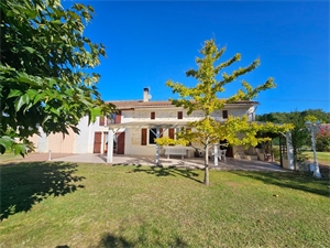 maison en pierres à la vente -   33820  SAINT CIERS SUR GIRONDE, surface 142 m2 vente maison en pierres - UBI439321880