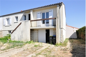 maison à la vente -   17220  LA JARRIE, surface 114 m2 vente maison - UBI439771919