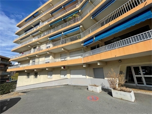 appartement à la vente -   05000  GAP, surface 75 m2 vente appartement - UBI440451854