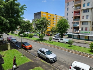 appartement à la vente -   97110  POINTE A PITRE, surface 103 m2 vente appartement - UBI440866985