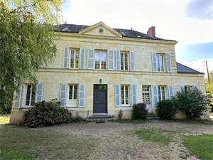 maison de maitre à la vente -   72340  LA CHARTRE SUR LE LOIR, surface 425 m2 vente maison de maitre - UBI441690980