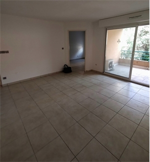 appartement à la vente -   83700  SAINT RAPHAEL, surface 40 m2 vente appartement - UBI442124861