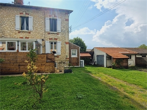 maison de ville à la vente -   17430  TONNAY CHARENTE, surface 71 m2 vente maison de ville - UBI442781456