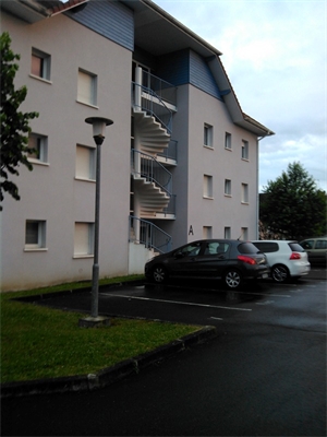 appartement à la vente -   64300  ORTHEZ, surface 70 m2 vente appartement - UBI444547205