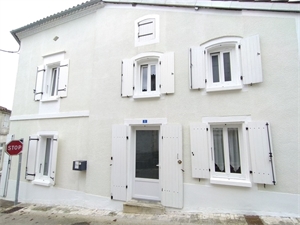 maison à la vente -   17210  CHEVANCEAUX, surface 164 m2 vente maison - UBI445137812