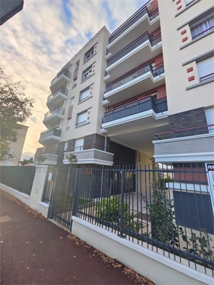 appartement à la vente -   93190  LIVRY GARGAN, surface 61 m2 vente appartement - UBI445279811