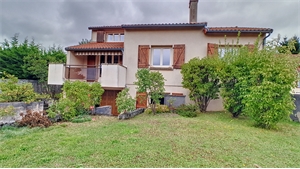 maison-villa à la vente -   63230  PONTGIBAUD, surface 152,3 m2 vente maison-villa - APR734347