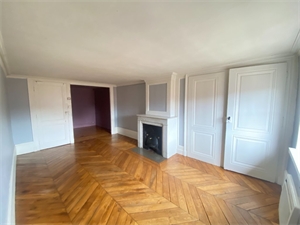 t2 à la vente -   69006  LYON 6EME ARRONDISSEMENT, surface 70 m2 vente t2 - UBI438313157