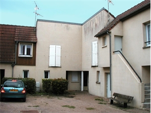 t1 à la location -   89440  JOUX LA VILLE, surface 37 m2 location t1 - UBI434308280