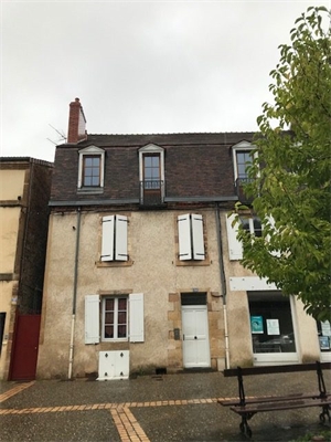 t2 à la location -   03000  MOULINS, surface 54 m2 location t2 - UBI440943713