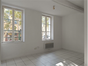 t2 à la location -   11100  NARBONNE, surface 31 m2 location t2 - UBI441136427