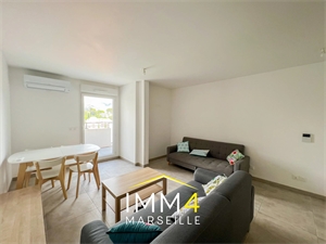 appartement à la location -   13009  MARSEILLE 9E ARRONDISSEMENT, surface 43 m2 location appartement - APR739341