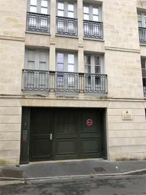 parking à la location -   33000  BORDEAUX, surface 10 m2 location parking - UBI449198993