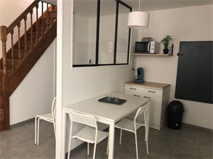 t2 à la vente -   30000  NIMES, surface 42 m2 vente t2 - UBI442449779