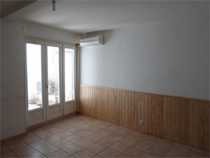 t3 à la location -   84200  CARPENTRAS, surface 45 m2 location t3 - UBI431298977