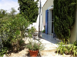 t2 à la location -   13600  LA CIOTAT, surface 40 m2 location t2 - UBI431616209