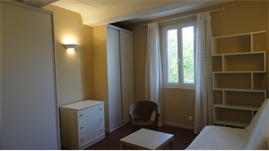 t2 à la location -   04100  MANOSQUE, surface 28 m2 location t2 - UBI442630277