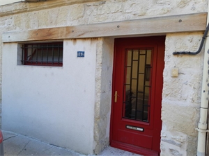 t3 à la location -   13200  ARLES, surface 73 m2 location t3 - UBI444067640