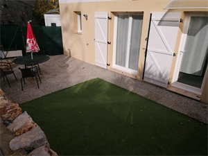 t3 à la location -   06130  GRASSE, surface 52 m2 location t3 - UBI444598298