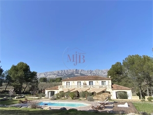 maison-villa à la vente -   13790  ROUSSET, surface 334 m2 vente maison-villa - APR655603