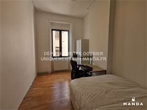 chambre à la location -   42000  SAINT ETIENNE, surface 13 m2 location chambre - UBI429609290