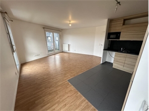 appartement ancien à la vente -   94200  IVRY SUR SEINE, surface 68 m2 vente appartement ancien - UBI441652016