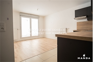 t3 à la location -   51100  REIMS, surface 54 m2 location t3 - UBI445426991