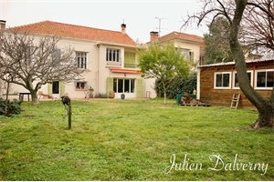 maison à la vente -   13200  ARLES, surface 190 m2 vente maison - UBI410479379