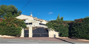 villa à la vente -   83700  SAINT RAPHAEL, surface 155 m2 vente villa - UBI420340048