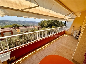 appartement à la vente -   06130  GRASSE, surface 65 m2 vente appartement - UBI433285991