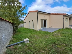 villa à la vente -   63190  ORLEAT, surface 125 m2 vente villa - UBI440207573