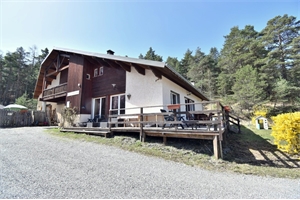 chalet à la vente -   04140  SEYNE, surface 357 m2 vente chalet - UBI442867229