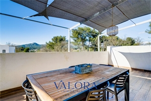 maison-villa à la vente -   13400  AUBAGNE, surface 208 m2 vente maison-villa - APR694908