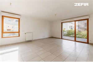 t3 à la vente -   69100  VILLEURBANNE, surface 69 m2 vente t3 - UBI442624823