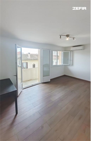 t3 à la vente -   34000  MONTPELLIER, surface 60 m2 vente t3 - UBI445456718