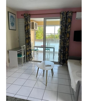 t2 à la location -   97200  FORT DE FRANCE, surface 37 m2 location t2 - UBI438932399